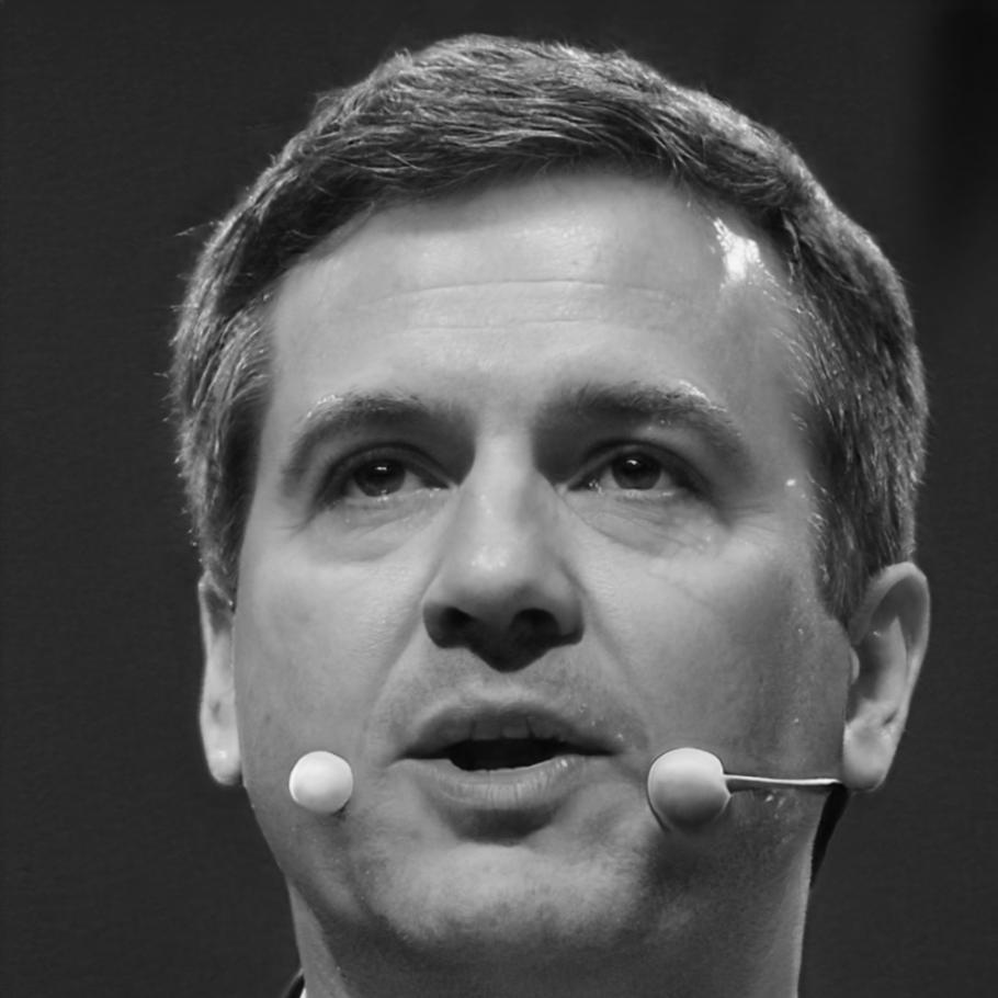 Porträt von Valentin Dušek, Entwicklungsleiter bei myrethavos